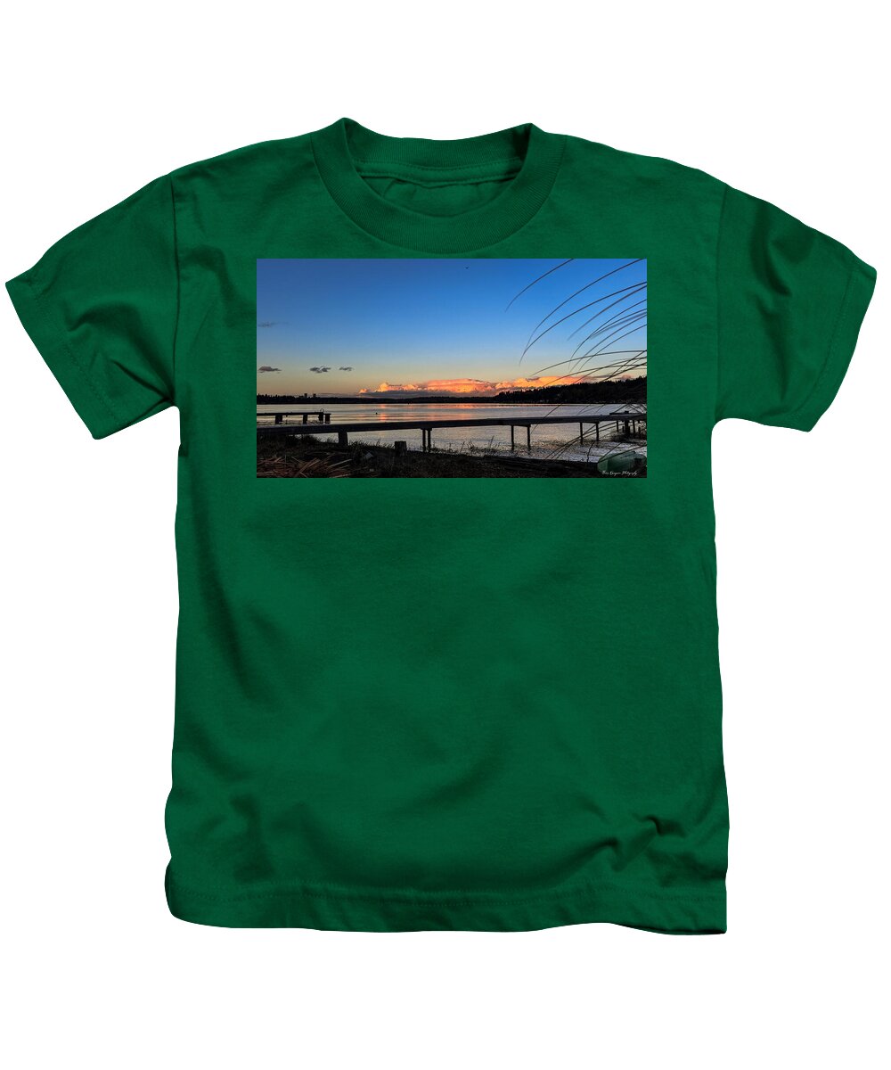 Sunset at the lake - Kids T-Shirt