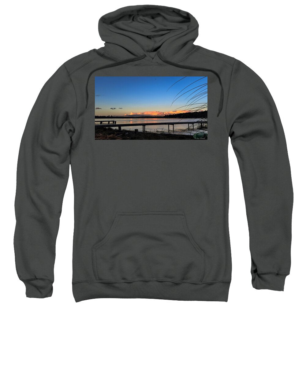 Sunset at the lake - Sweatshirt