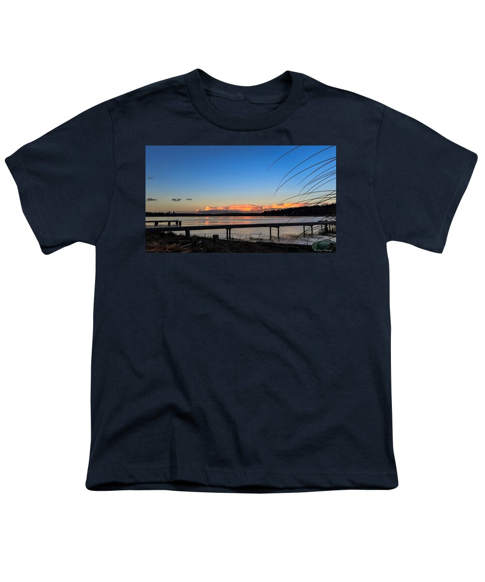Sunset at the lake - Youth T-Shirt
