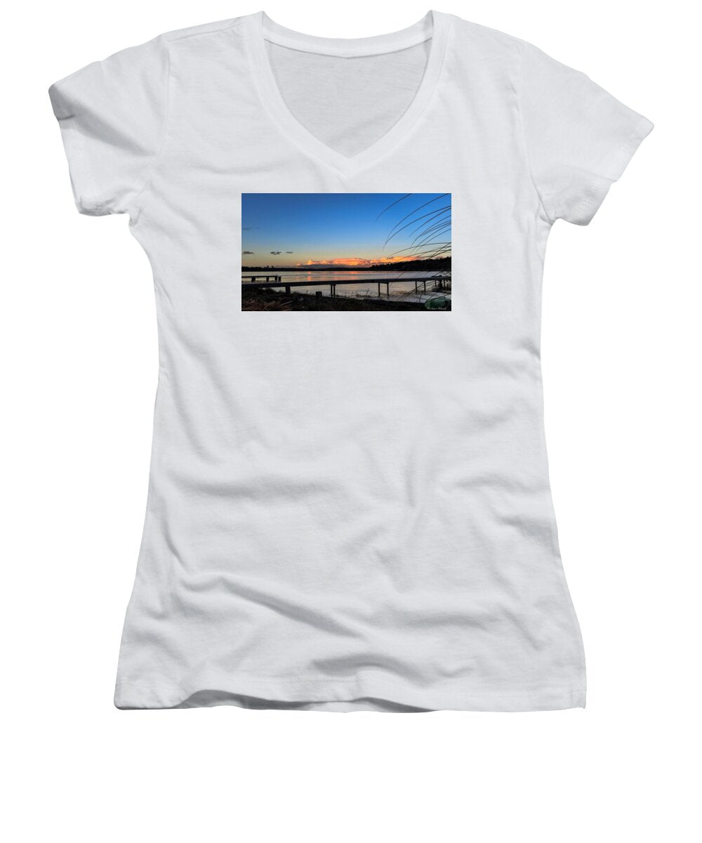 Sunset at the lake - Women's V-Neck