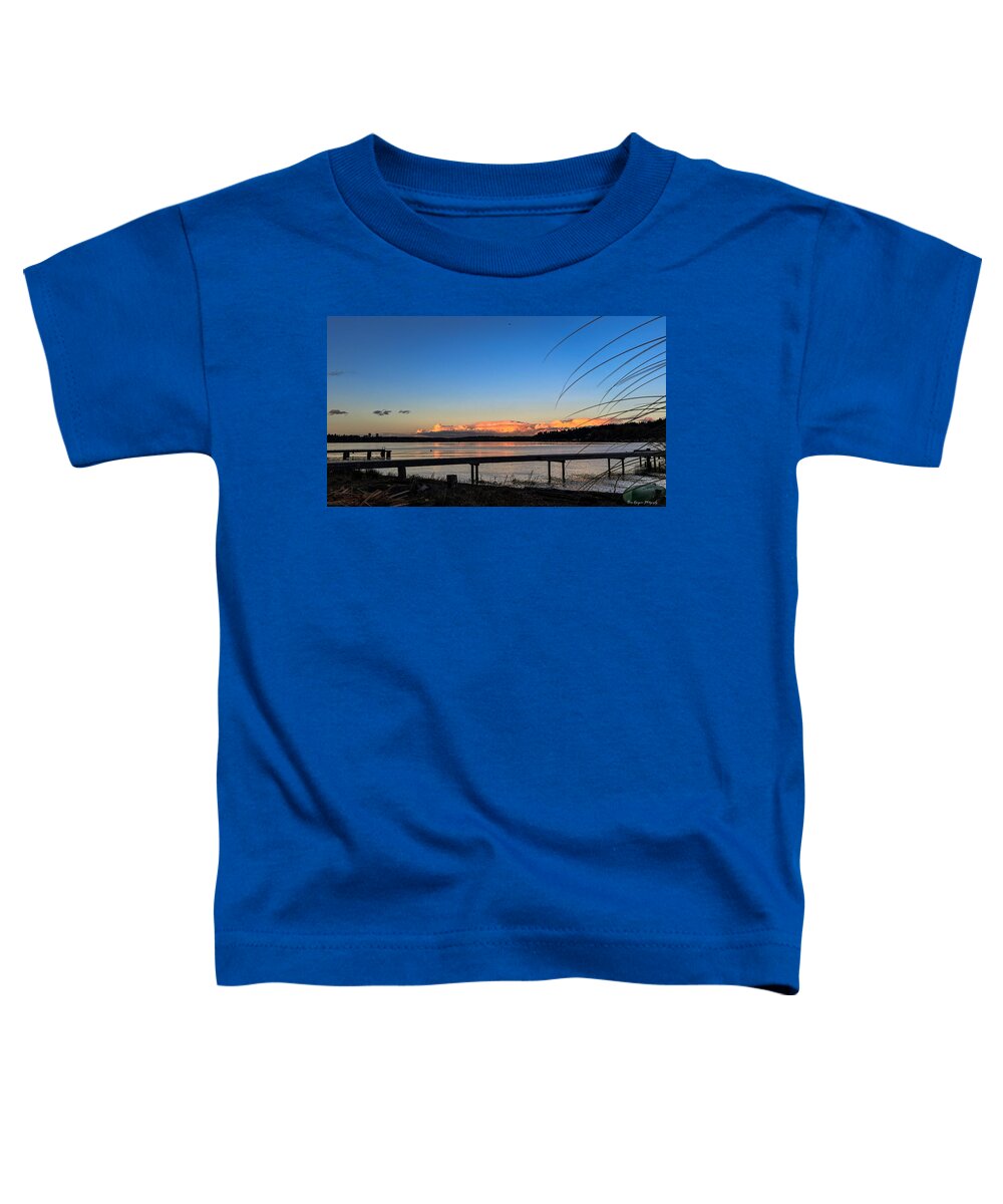 Sunset at the lake - Toddler T-Shirt