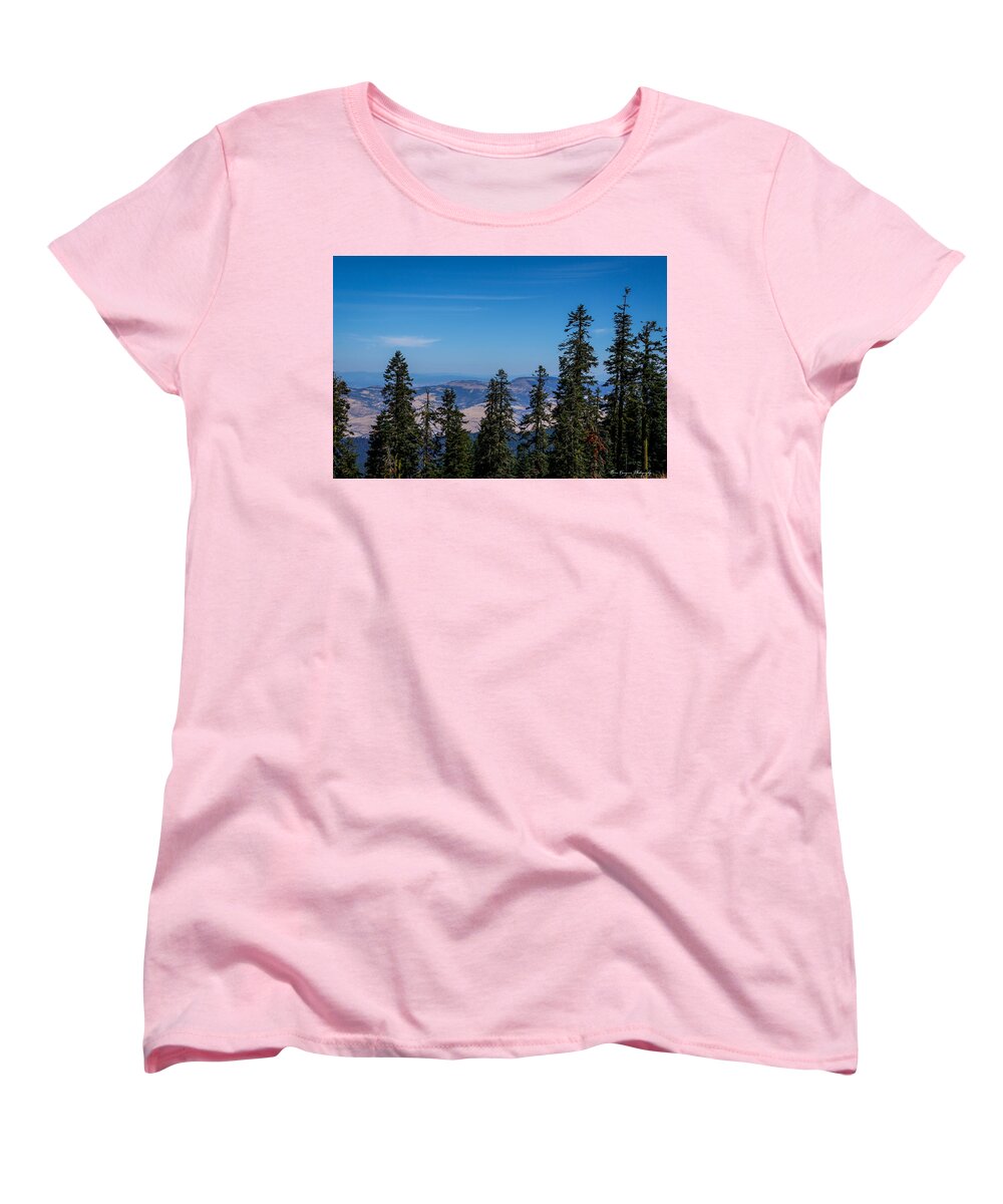 Threw the trees - Women's T-Shirt (Standard Fit)