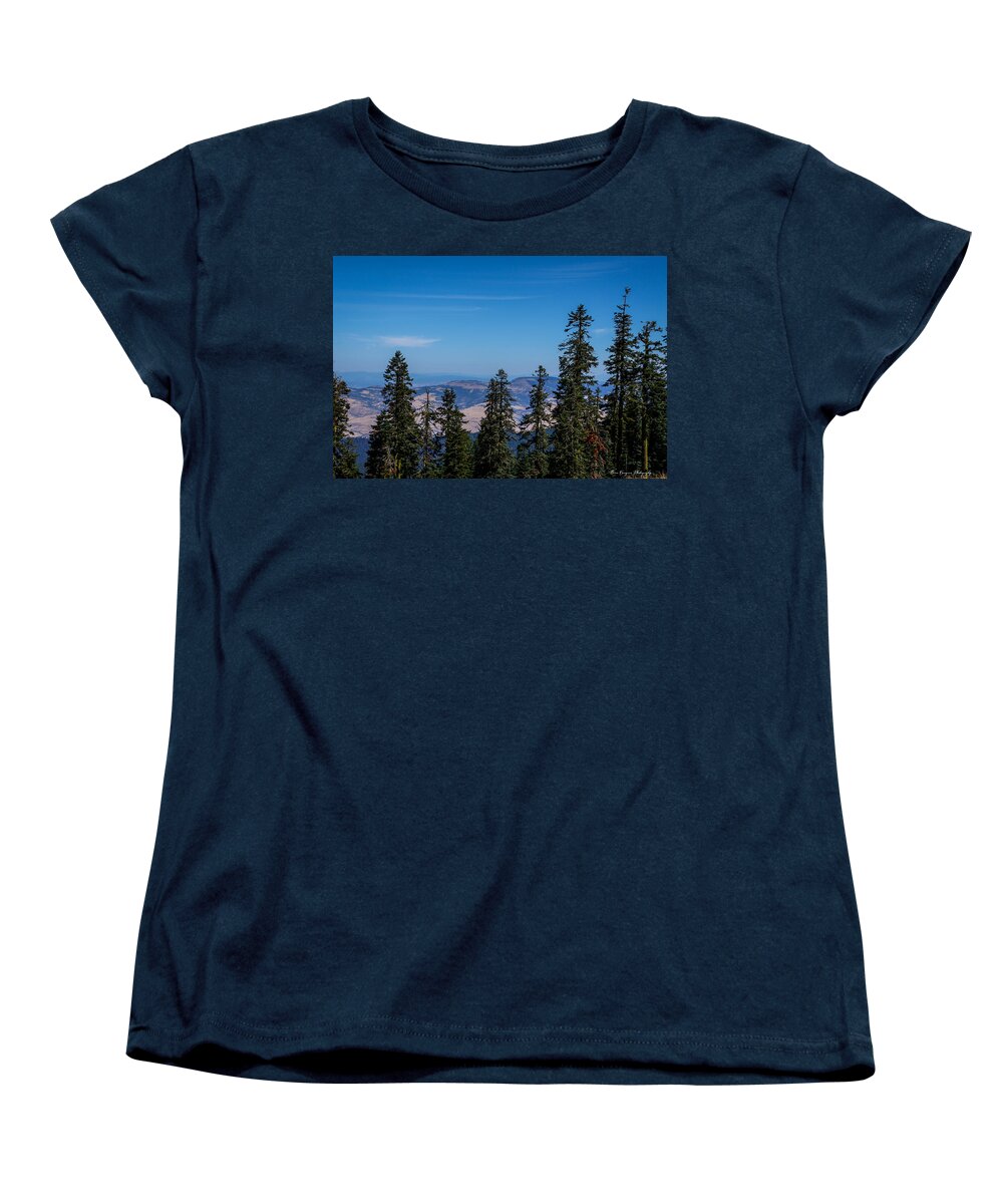Threw the trees - Women's T-Shirt (Standard Fit)