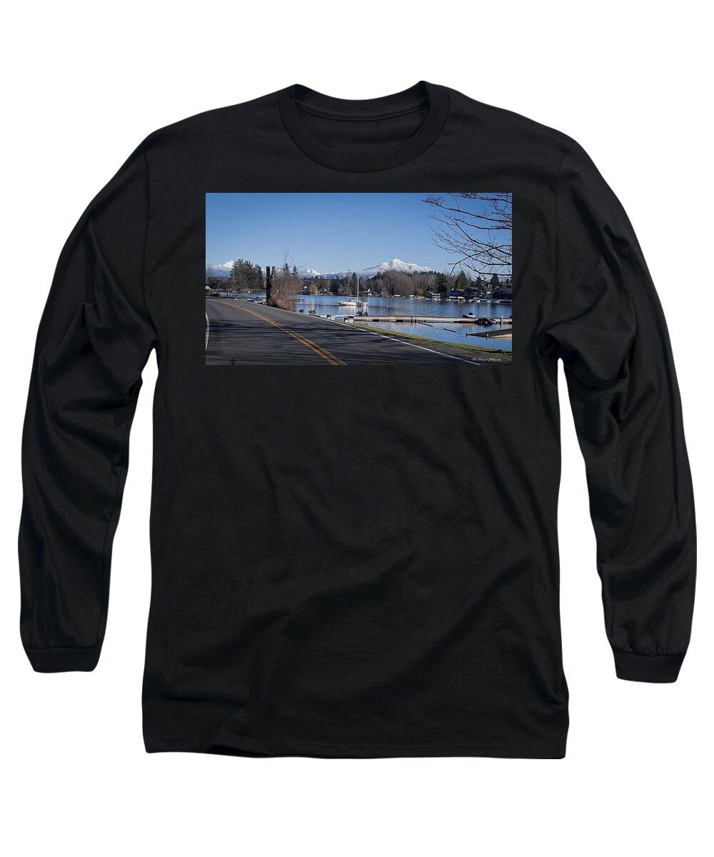 View of lake Steven - Long Sleeve T-Shirt