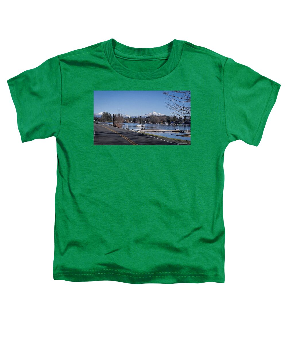 View of lake Steven - Toddler T-Shirt
