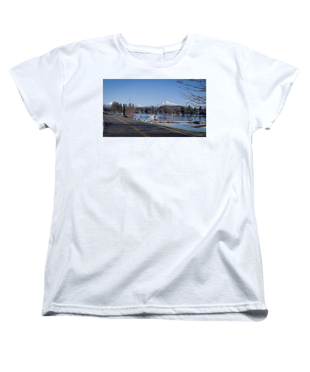 View of lake Steven - Women's T-Shirt (Standard Fit)
