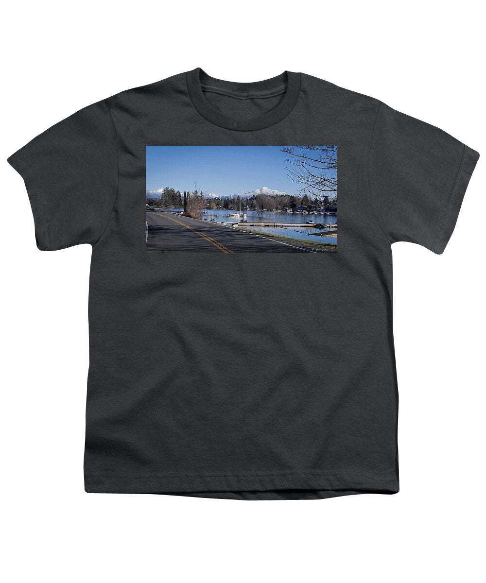 View of lake Steven - Youth T-Shirt
