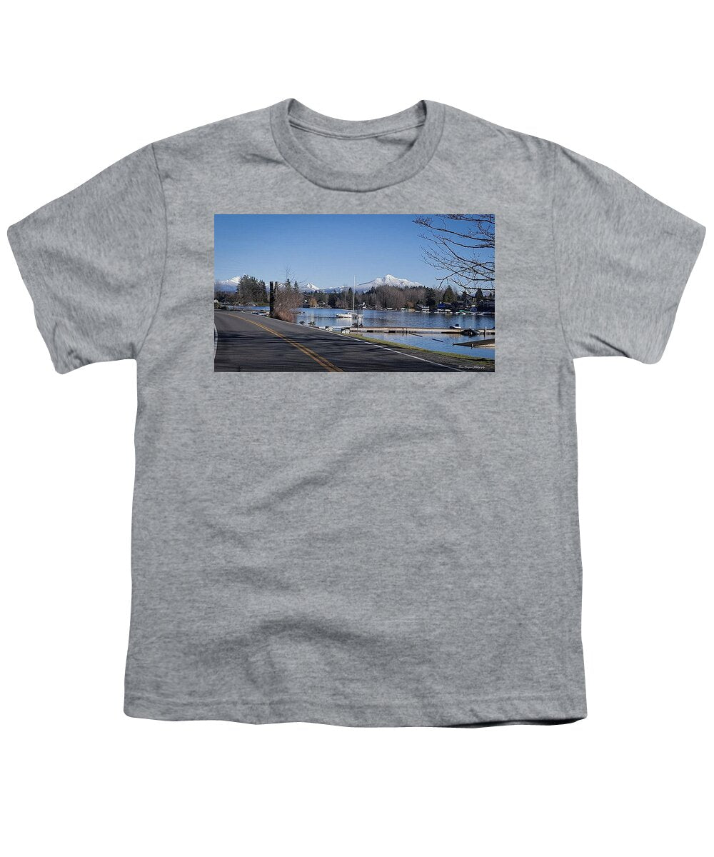 View of lake Steven - Youth T-Shirt