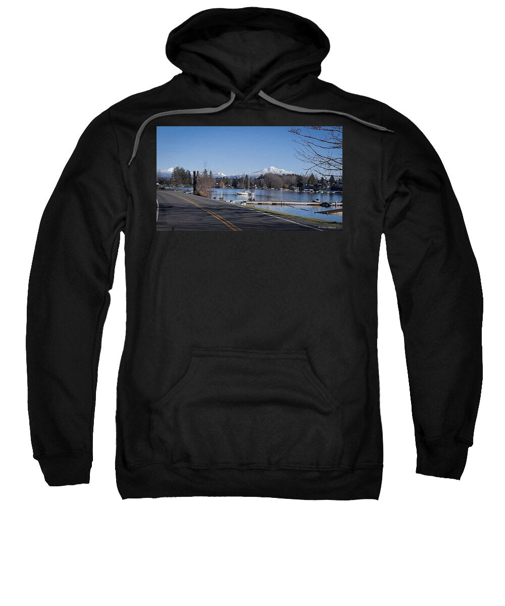 View of lake Steven - Sweatshirt