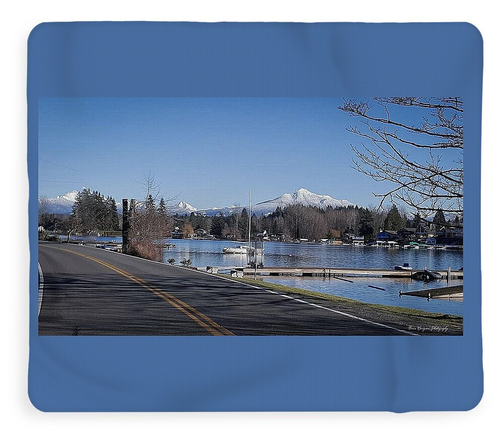View of lake Steven - Blanket