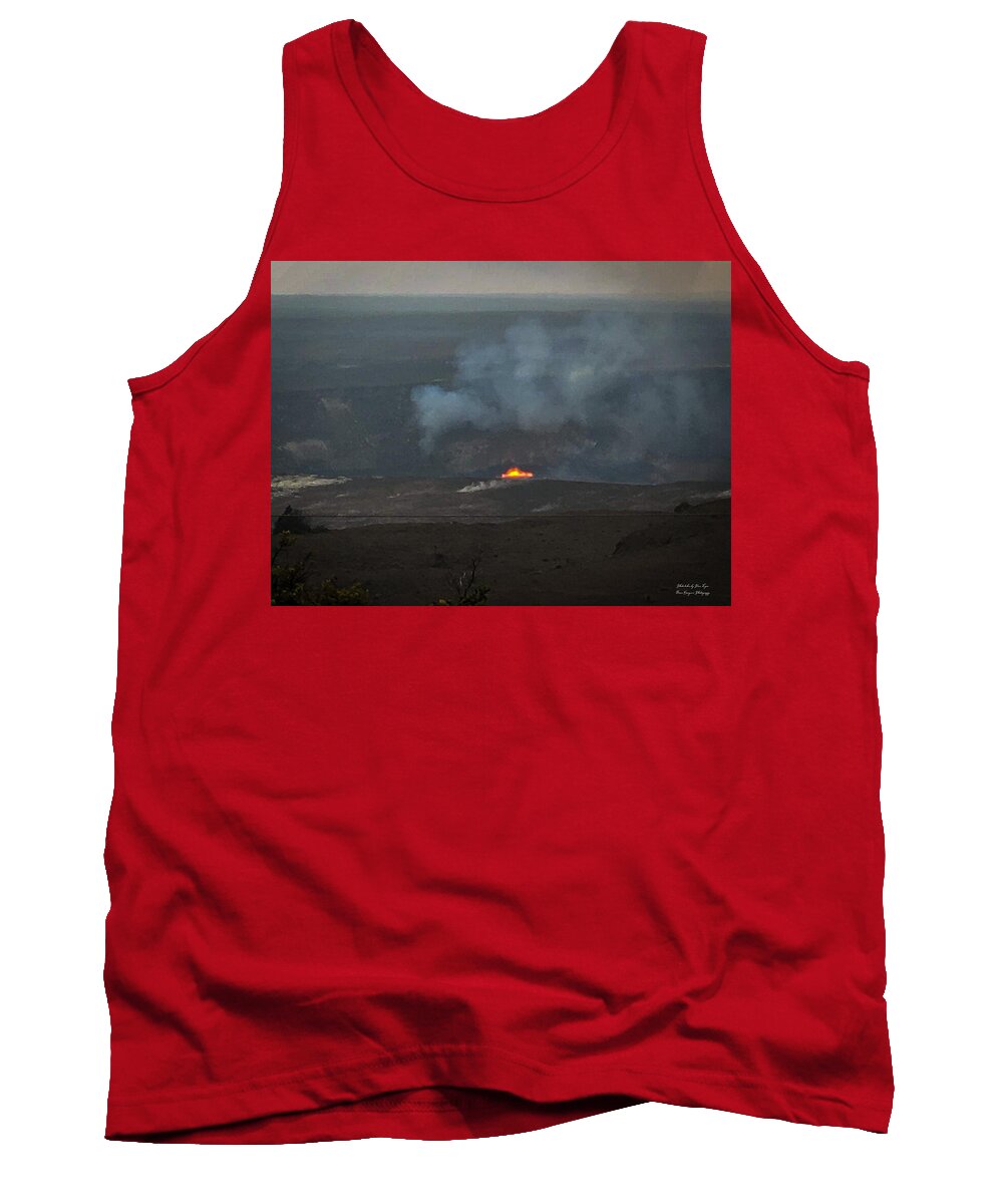 Volcano in Hawaii - Tank Top