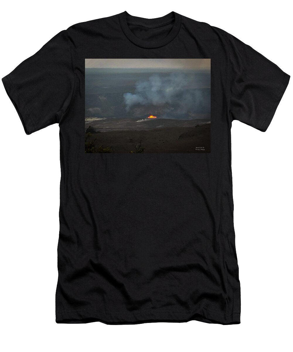 Volcano in Hawaii - T-Shirt