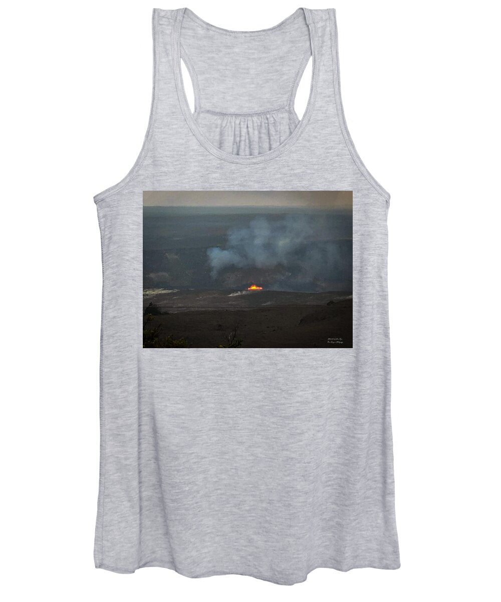 Volcano in Hawaii - Women's Tank Top