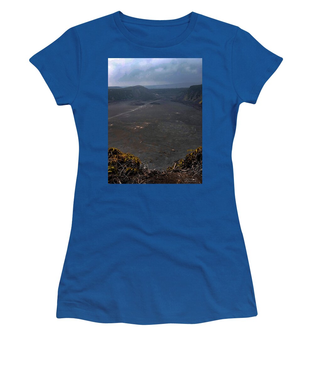 Volcano Planes - Women's T-Shirt