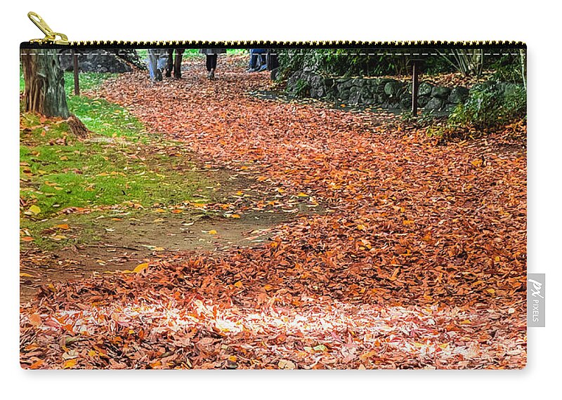 Walk along the park - Zip Pouch