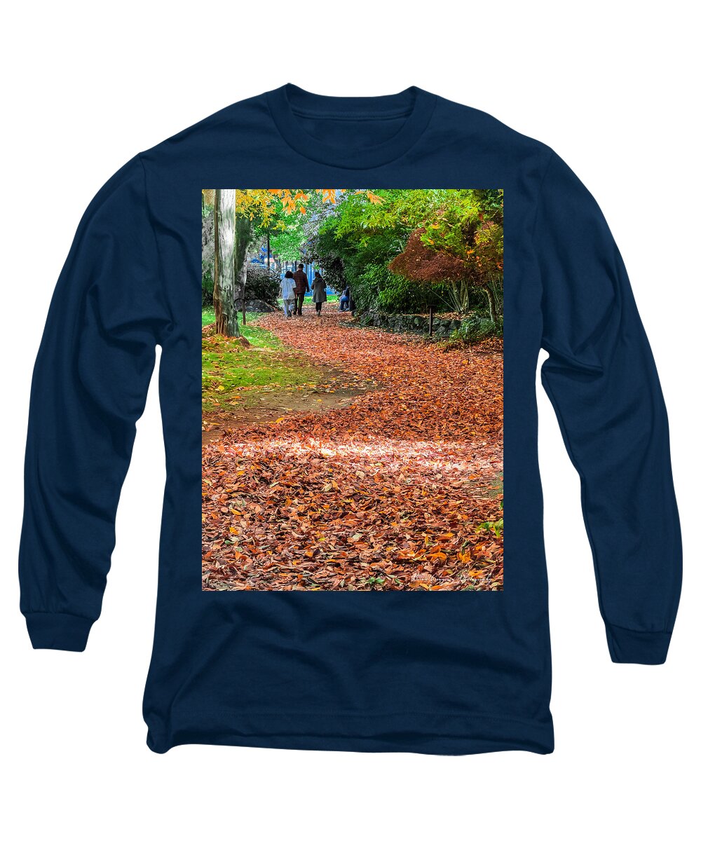 Walk along the park - Long Sleeve T-Shirt