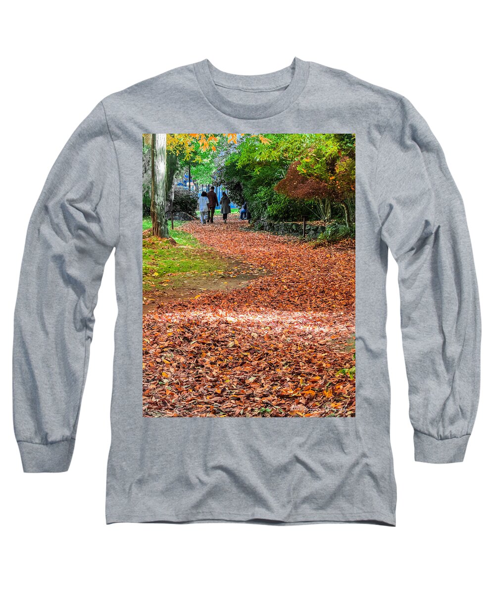 Walk along the park - Long Sleeve T-Shirt