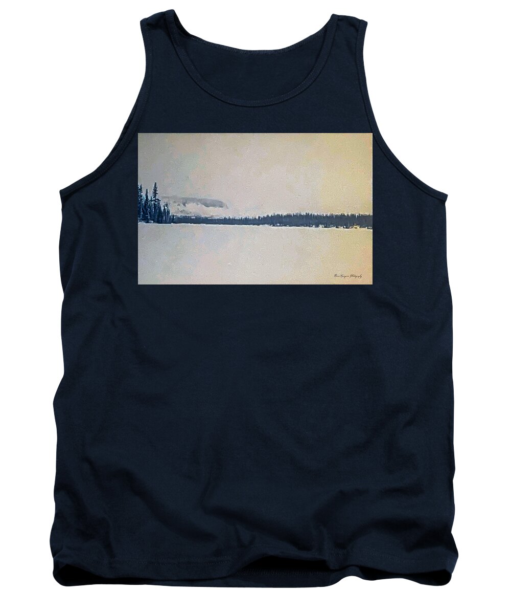 Winter lake - Tank Top