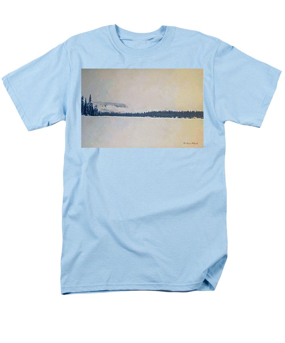 Winter lake - Men's T-Shirt (Regular Fit)
