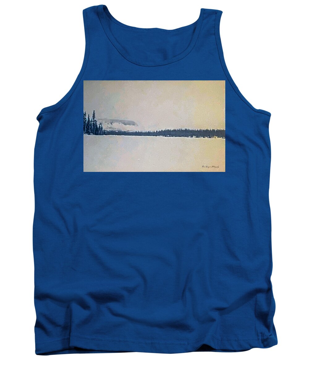 Winter lake - Tank Top
