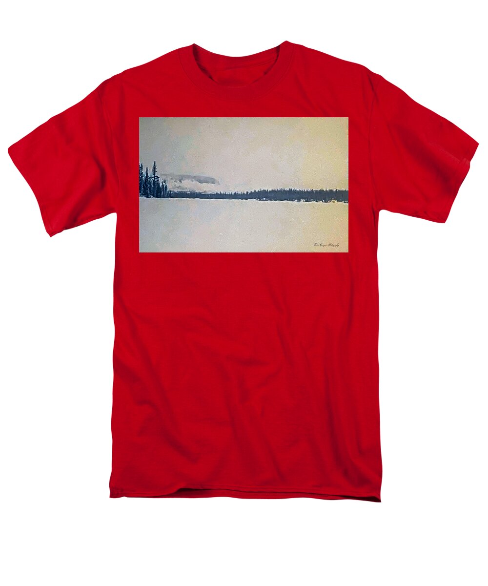 Winter lake - Men's T-Shirt (Regular Fit)