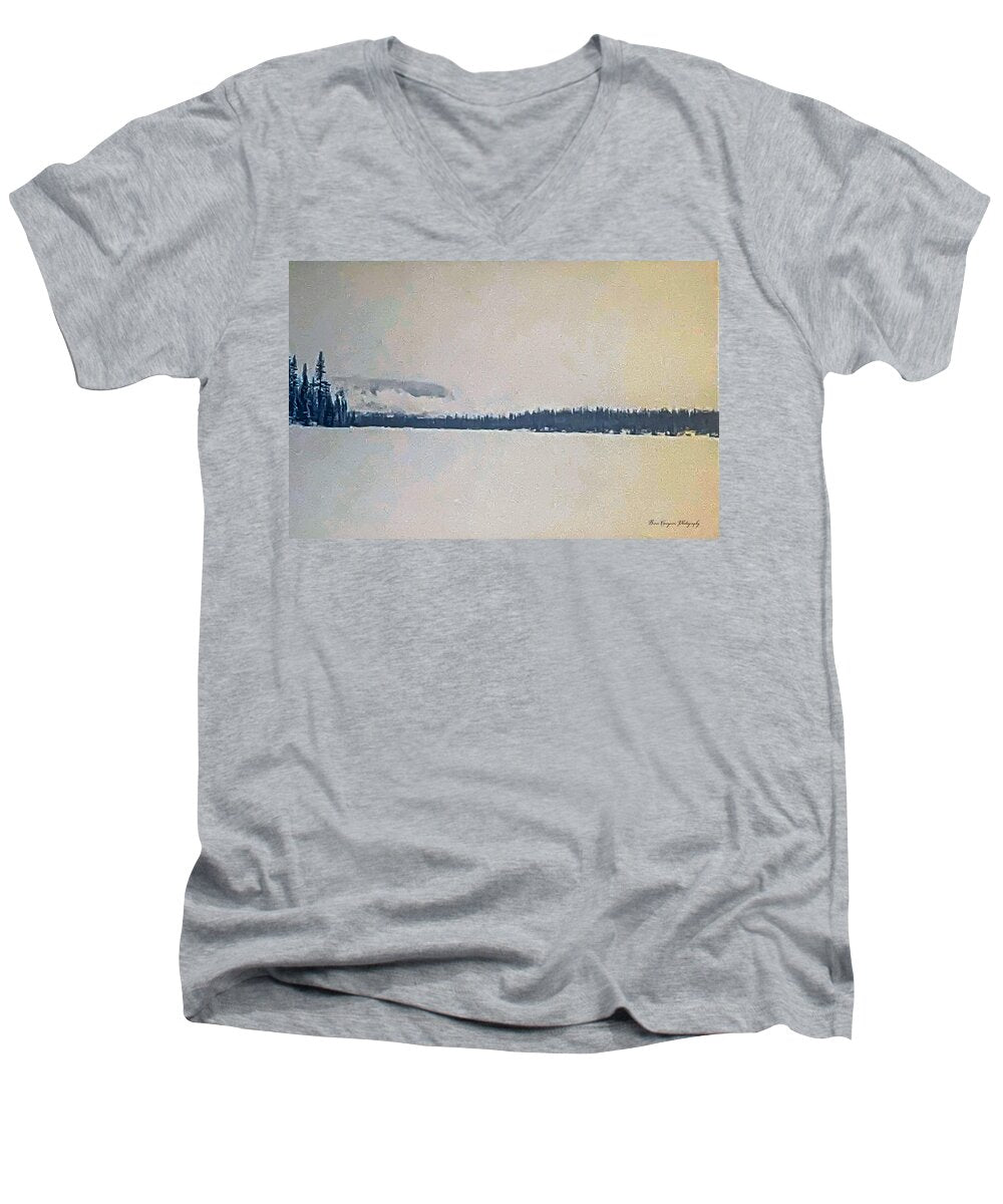 Winter lake - Men's V-Neck T-Shirt