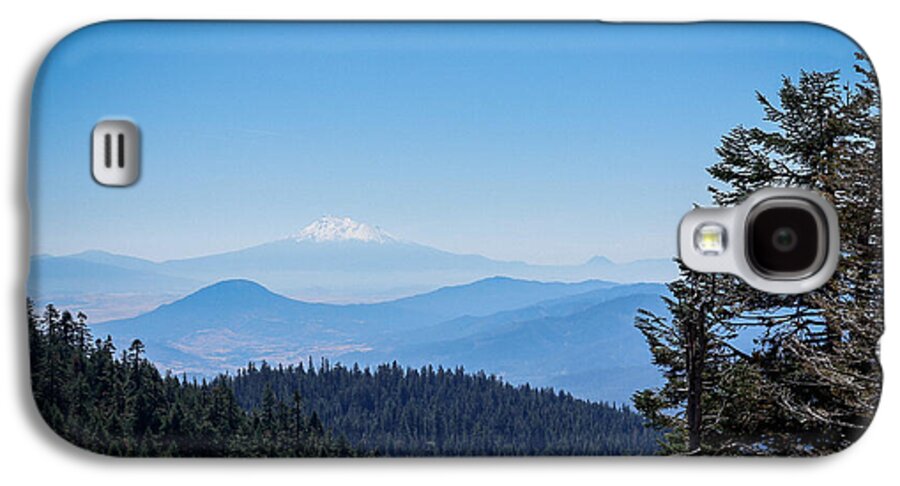 Mt Shasta in the haze 1 - Phone Case