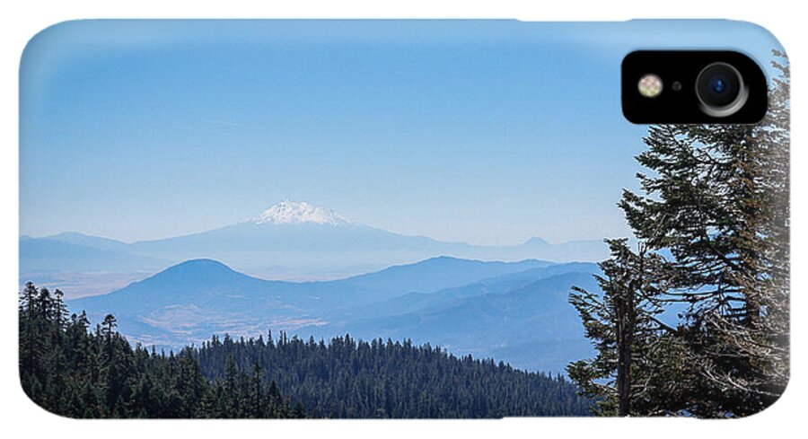 Mt Shasta in the haze 1 - Phone Case