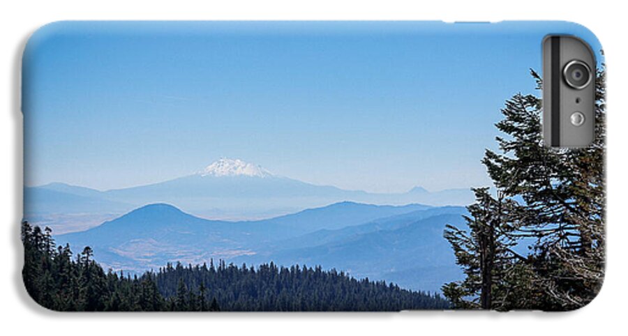 Mt Shasta in the haze 1 - Phone Case