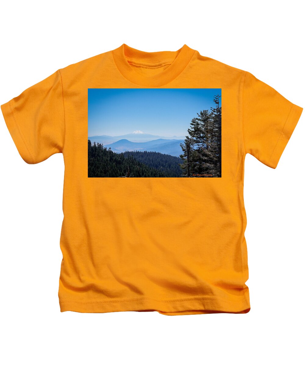 Mt Shasta in the haze #1 - Kids T-Shirt