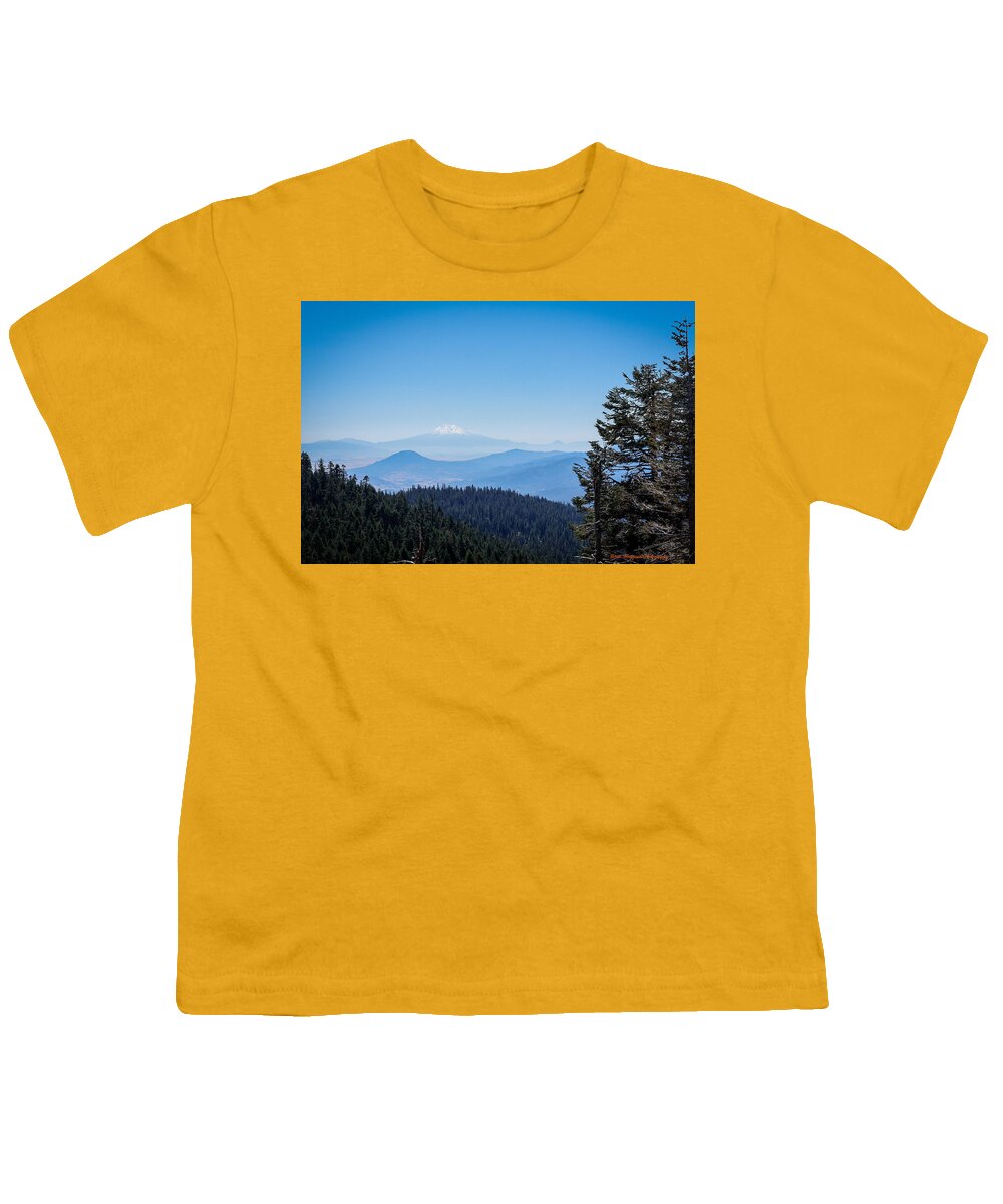 Mt Shasta in the haze #1 - Youth T-Shirt