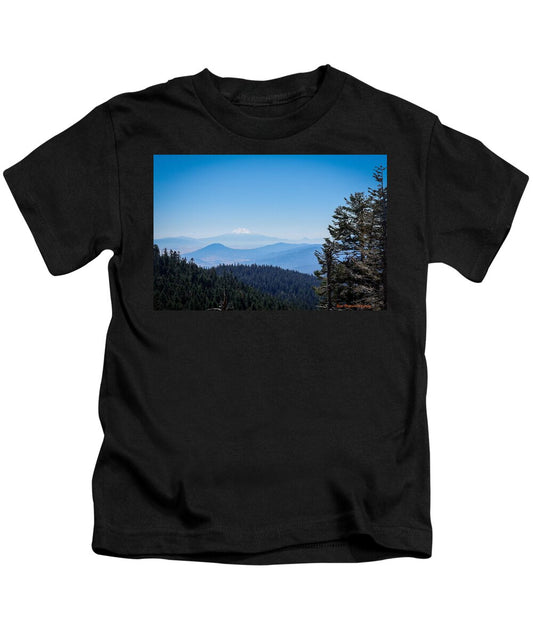 Mt Shasta in the haze #1 - Kids T-Shirt