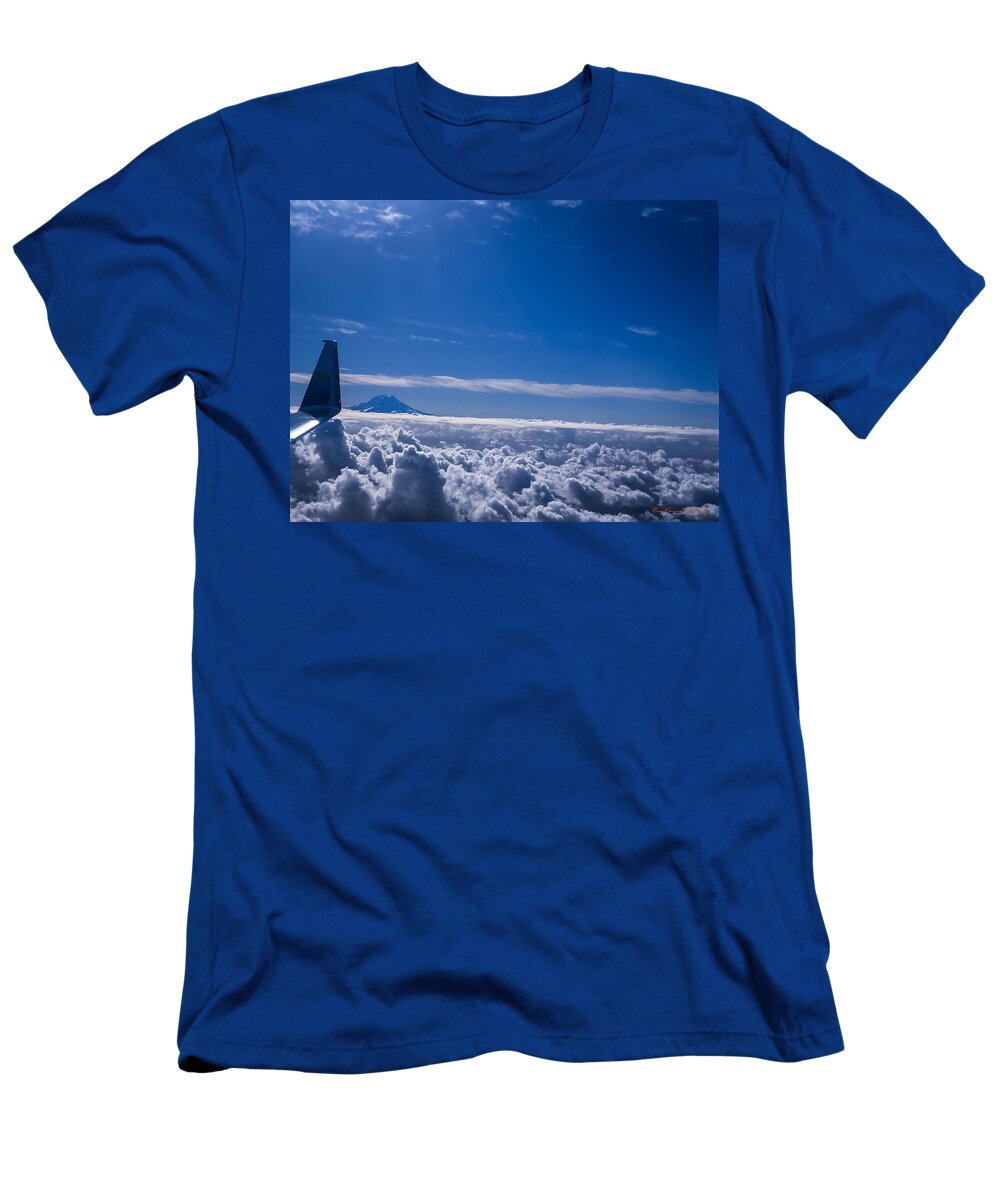 Above the clouds  - T-Shirt