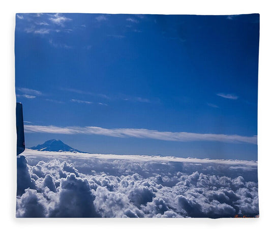Above the clouds  - Blanket