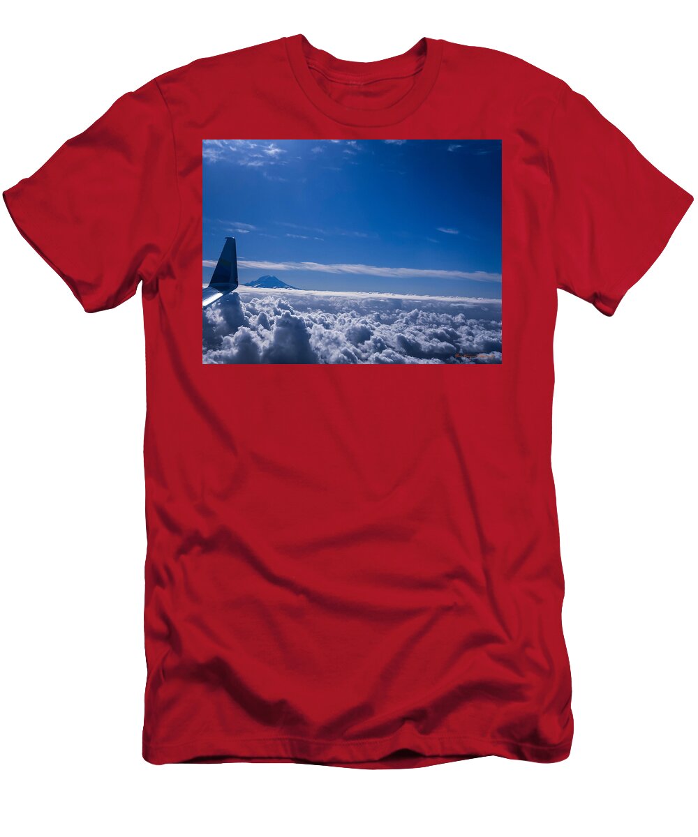 Above the clouds  - T-Shirt