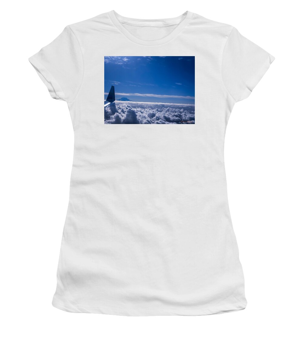 Above the clouds  - Women's T-Shirt