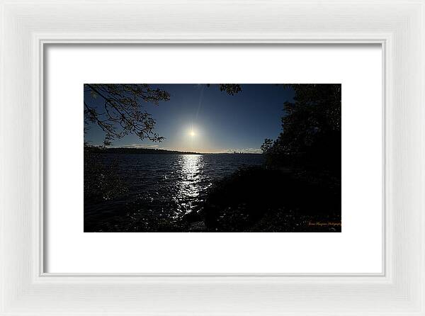As the sun sets  - Framed Print