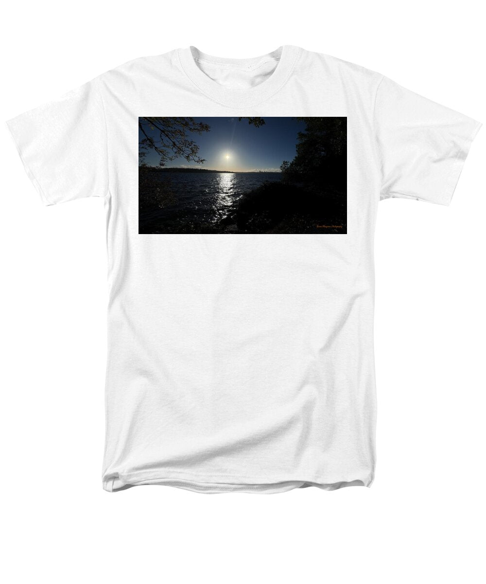 As the sun sets  - Men's T-Shirt  (Regular Fit)