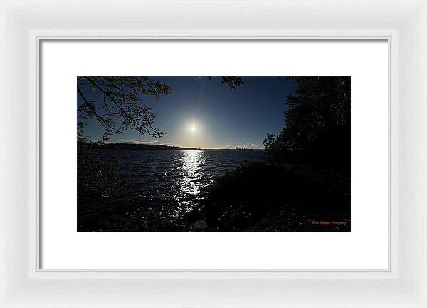 As the sun sets  - Framed Print