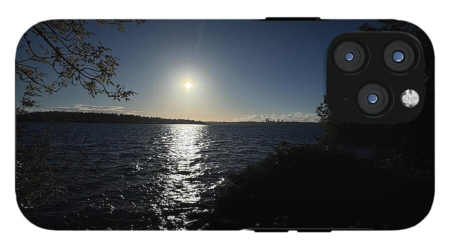 As the sun sets  - Phone Case
