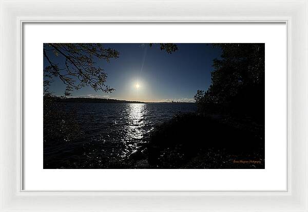 As the sun sets  - Framed Print