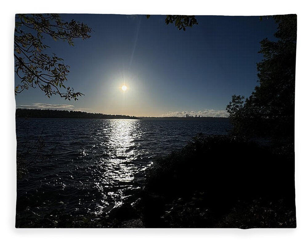 As the sun sets  - Blanket