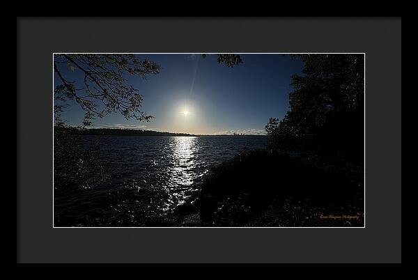 As the sun sets  - Framed Print