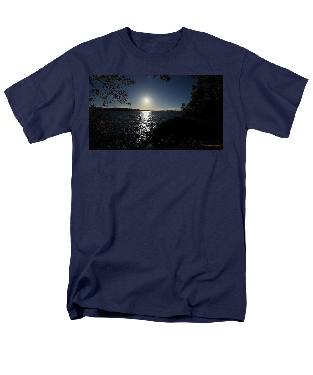 As the sun sets  - Men's T-Shirt  (Regular Fit)