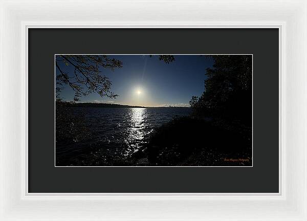 As the sun sets  - Framed Print