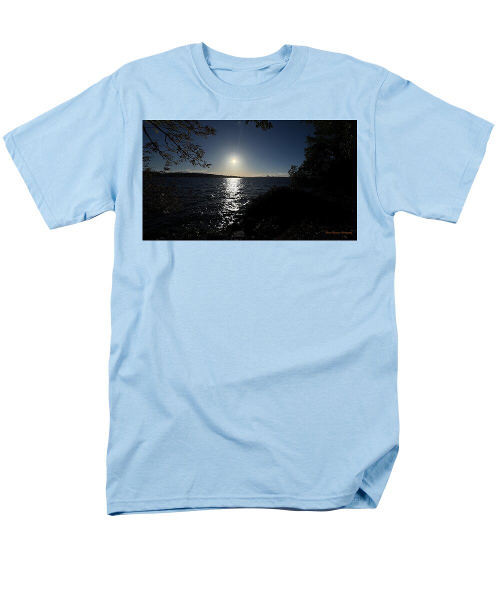As the sun sets  - Men's T-Shirt  (Regular Fit)