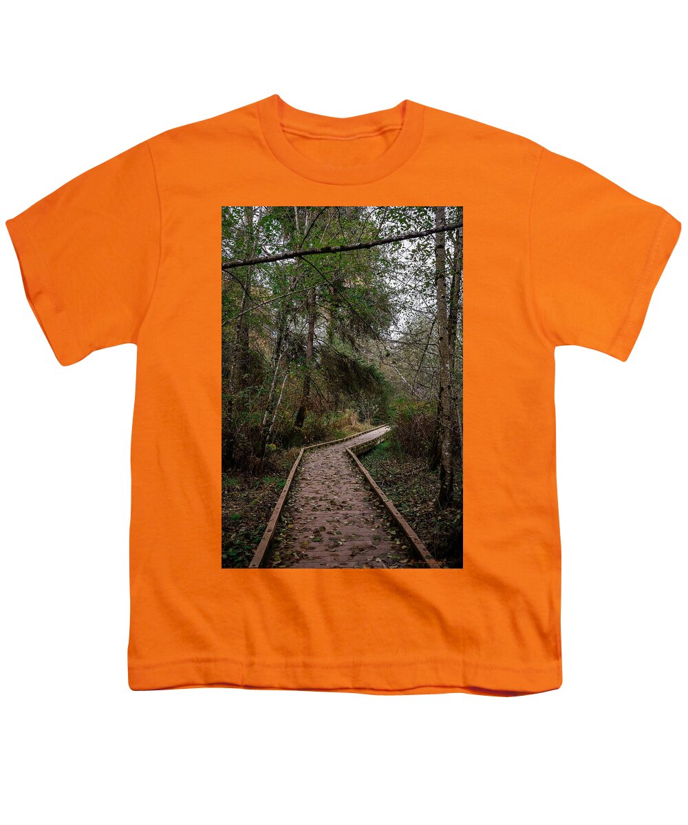 Autumn walk  - Youth T-Shirt