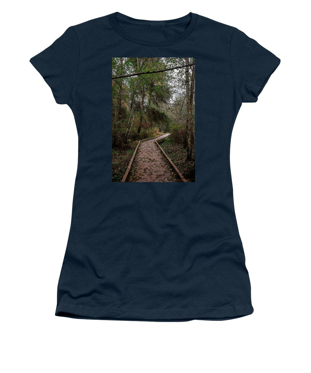 Autumn walk  - Women's T-Shirt