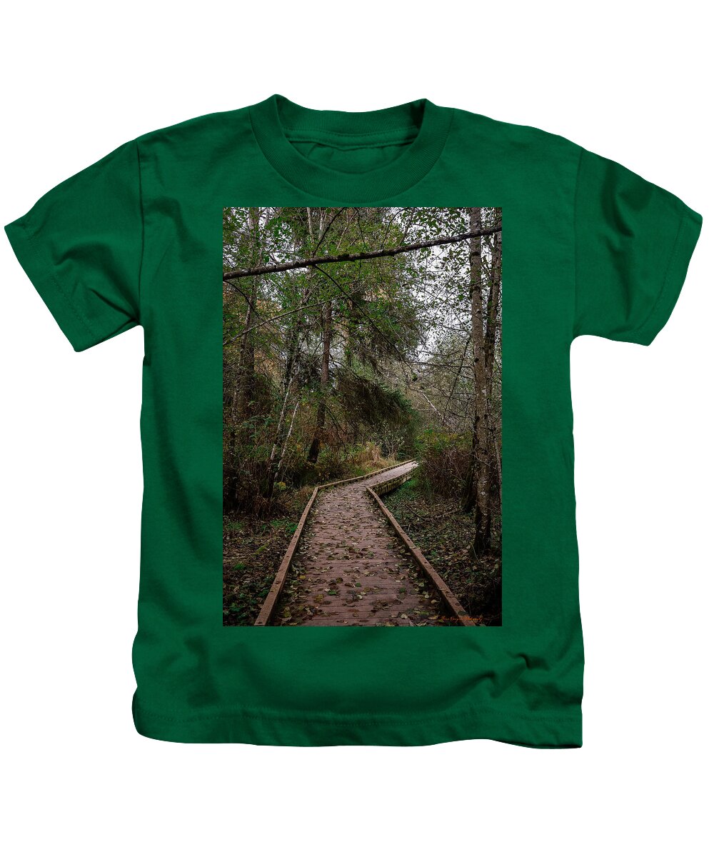 Autumn walk  - Kids T-Shirt