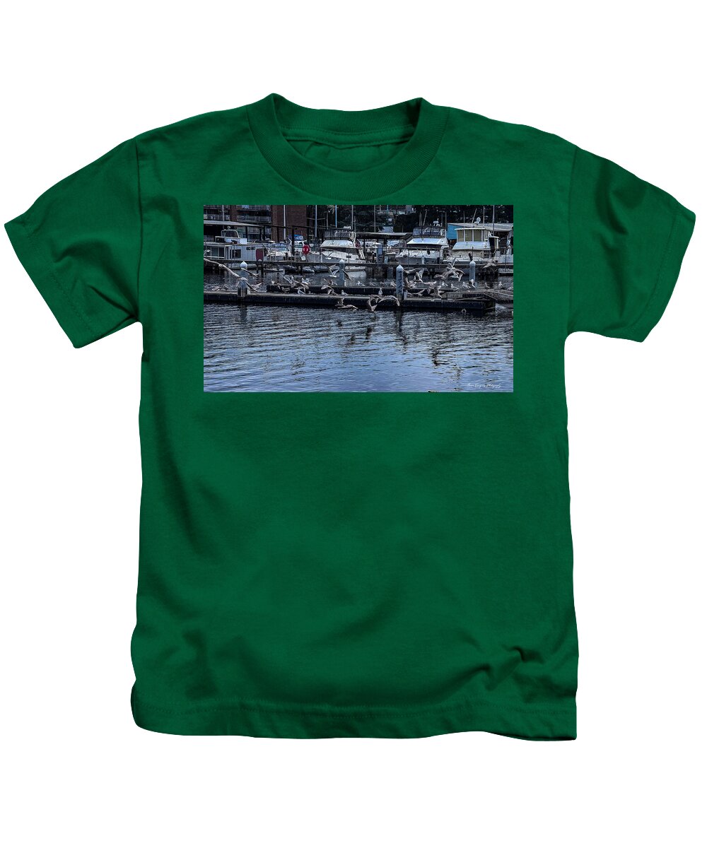 Birds at the Dock - Kids T-Shirt